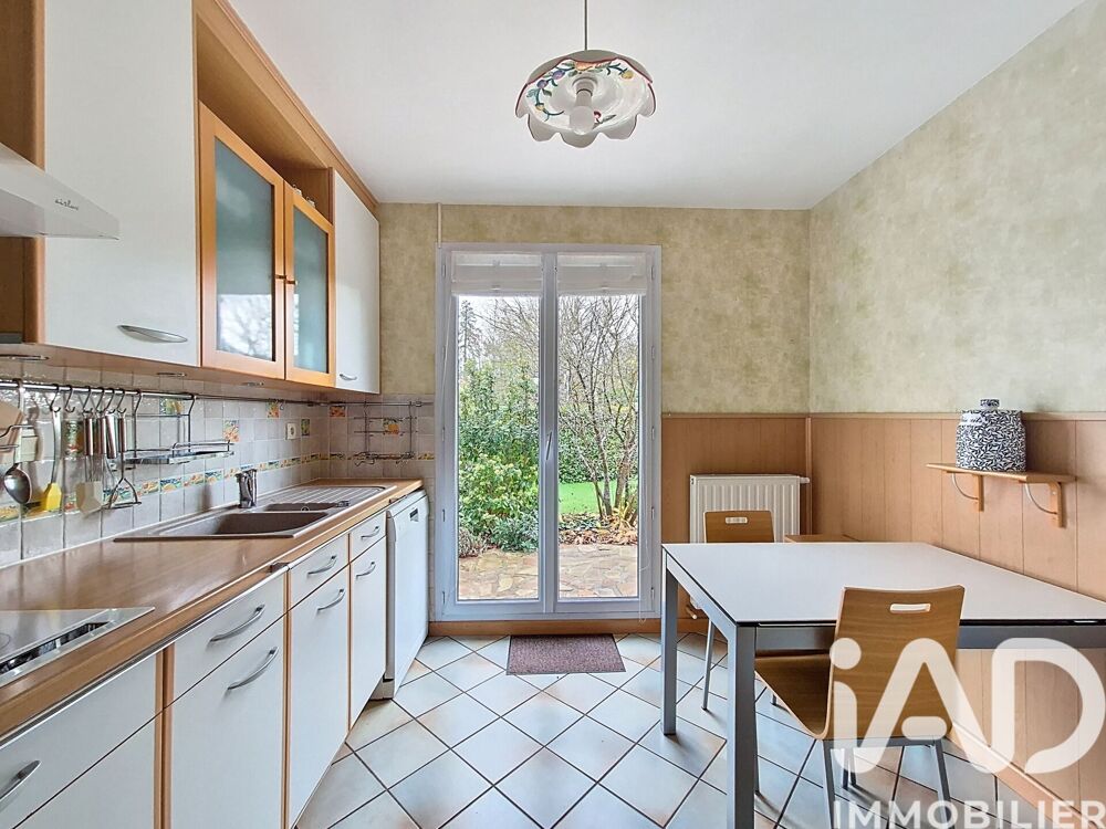 Vente Maison Vente Maison/villa 6 pièces Le mesnil-saint-denis
