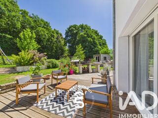  Maison � vendre 8 pi�ces 325 m�