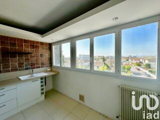  Appartement à louer 2 pièces 55 m²