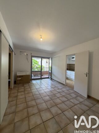  Appartement à louer 2 pièces 42 m²