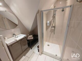  Maison à vendre 15 + pièces 700 m²