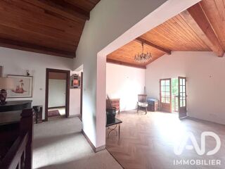  Maison à vendre 10 pièces 282 m²