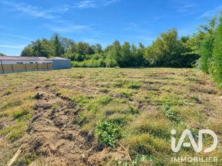 Terrain à vendre 740 m²