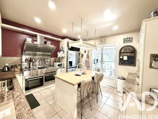  Maison à vendre 8 pièces 252 m²
