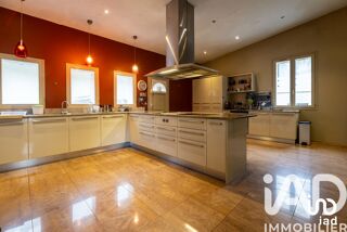  Maison � vendre 13 pi�ces 280 m�