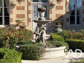 Vente Maison Vente Manoir 8 pièces Saint-georges-lès-baillargeaux