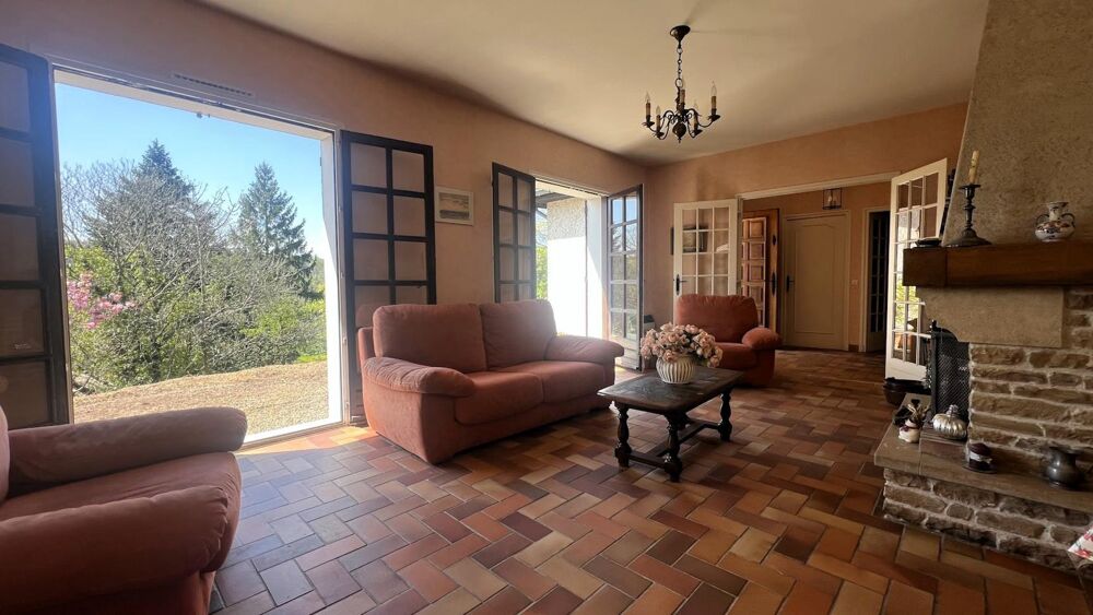 � vendre  Maison Charbonni�res-les-Bains (69260)