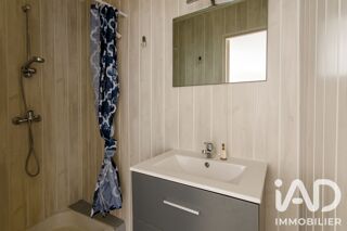  Immeuble à vendre 2 pièces 64 m²