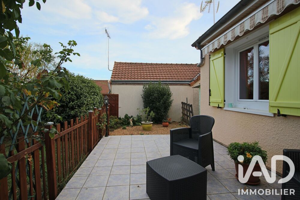 Vente Maison Vente Maison traditionnelle 8 pièces La guierche