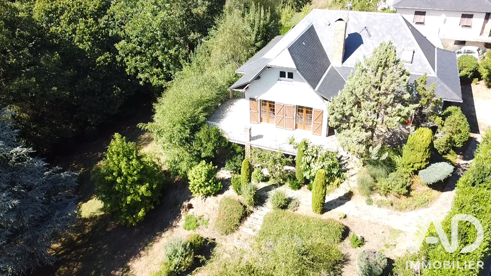 Vente Maison Vente Maison traditionnelle 7 pièces Rieupeyroux