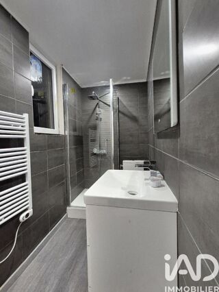  Appartement à louer 3 pièces 87 m²