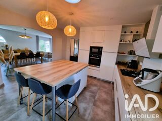  Maison à vendre 7 pièces 143 m²