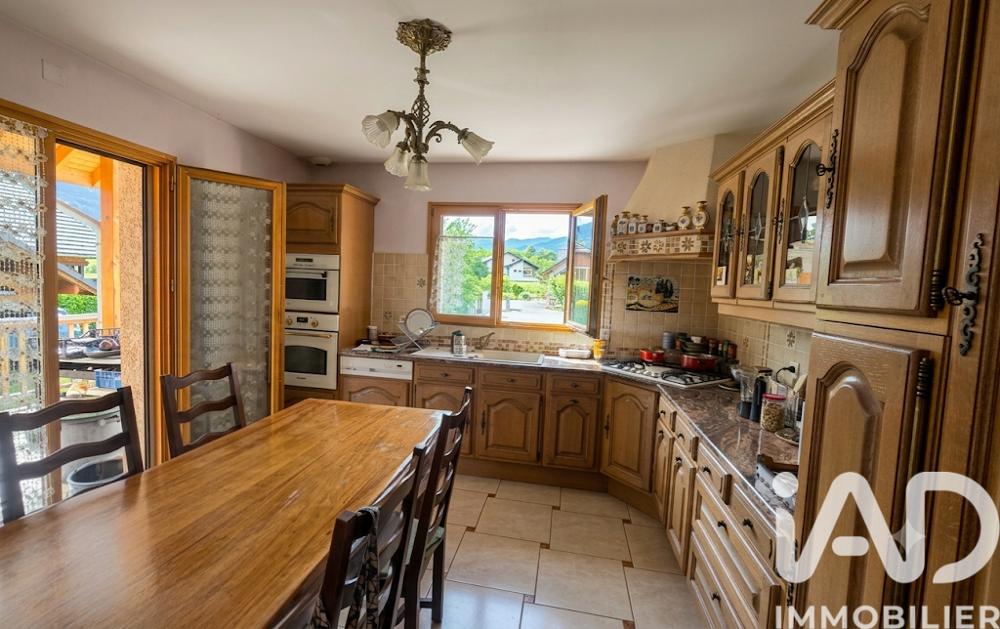 à vendre  Maison Lescheraines (73340)