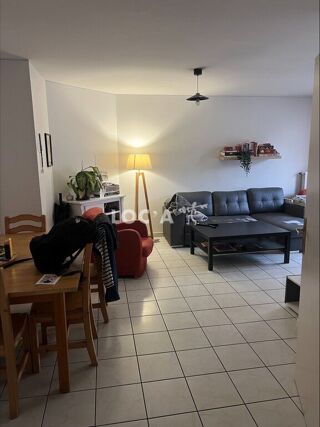  Appartement à louer 3 pièces 70 m²