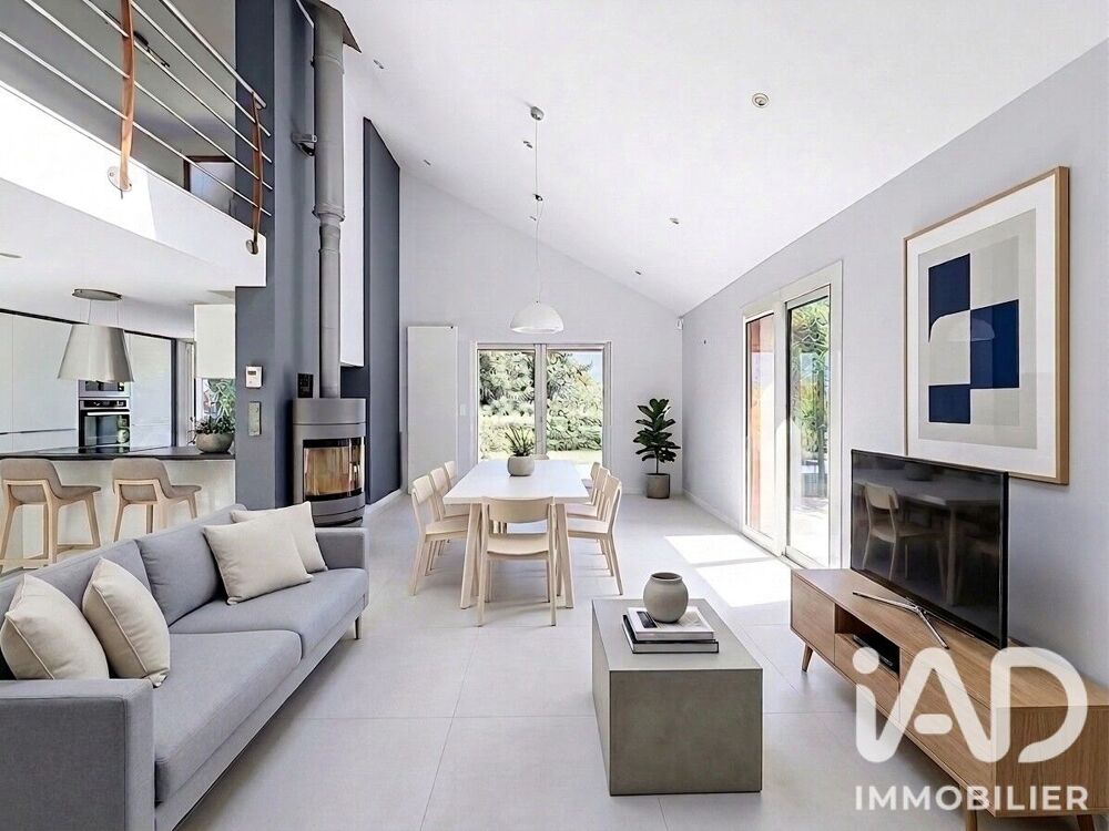 à vendre  Maison Saint-Nazaire-les-Eymes (38330)