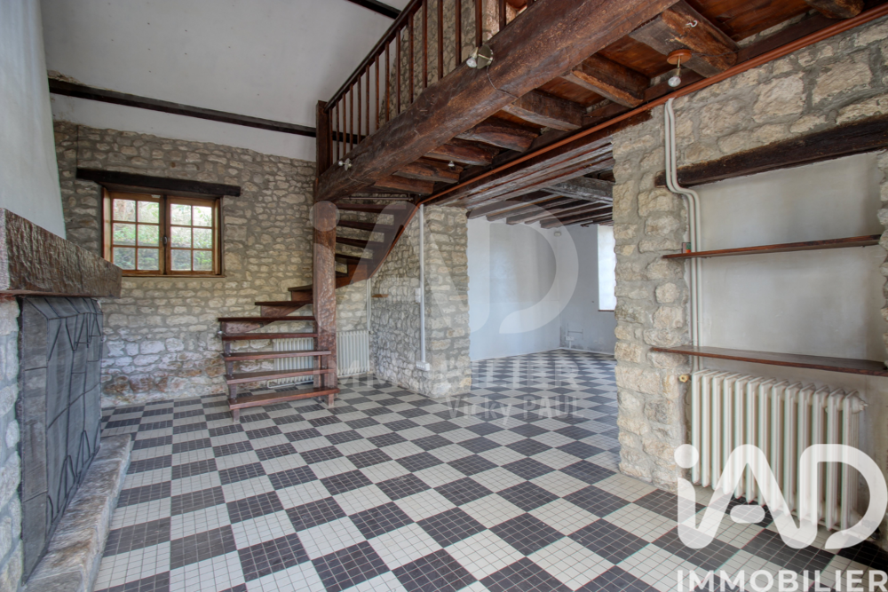 vente Maison - 5 pièce(s) - 127 m² Estouy (45300)
