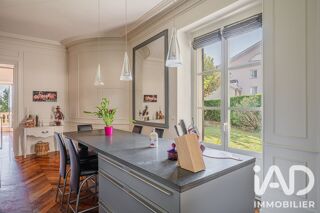  Appartement à vendre 5 pièces 147 m²