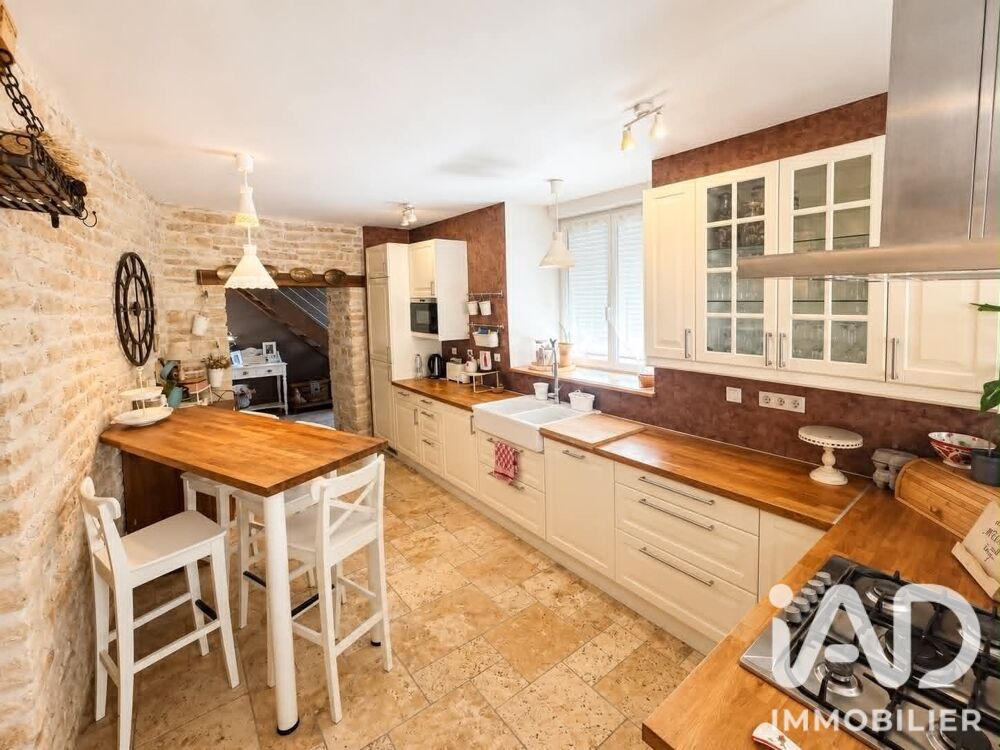 Vente Maison Vente Maison de village 8 pièces Cusey