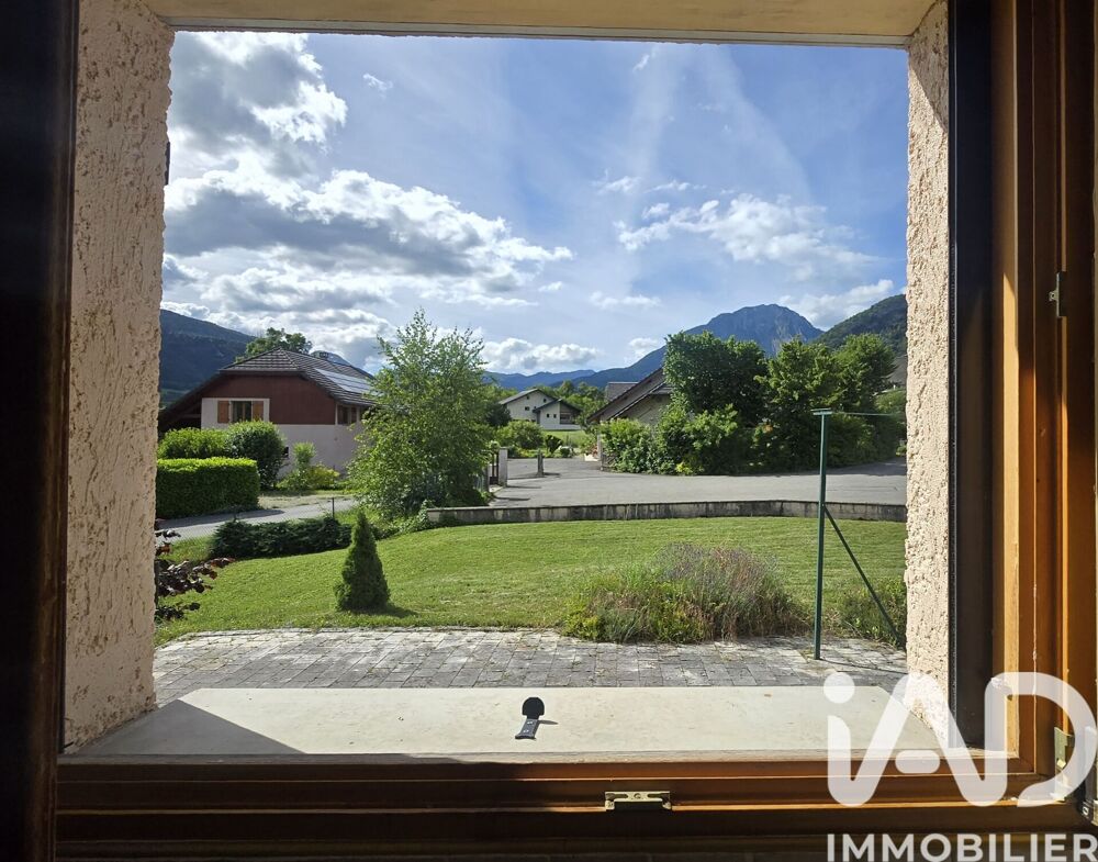 à vendre  Maison Lescheraines (73340)