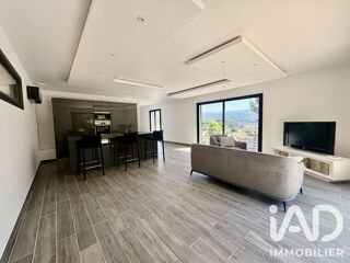  Maison à vendre 7 pièces 205 m²
