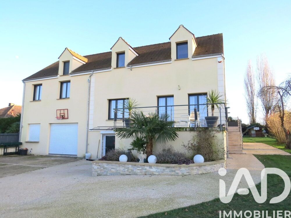 Maison 11 pièces 272 m² · à Chaumont-en-Vexin · 272 m² · 530 000 €