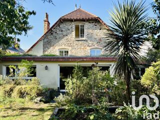  Maison � vendre 9 pi�ces 196 m�