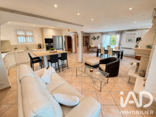 Maison à vendre 7 pièces 236 m²