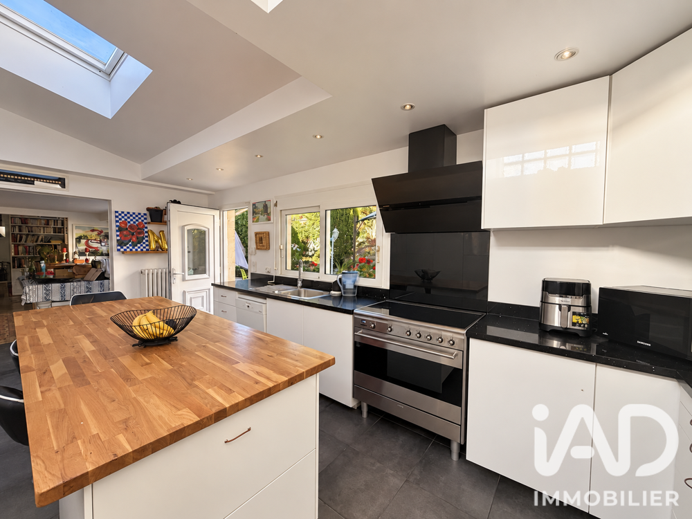 Vente Maison Vente Demeure 9 pièces Brunoy