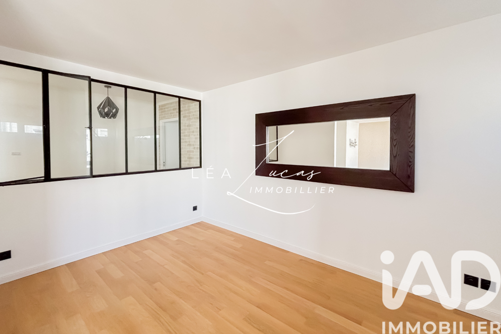 vente Appartement - 4 pièce(s) - 101 m² Paris 19