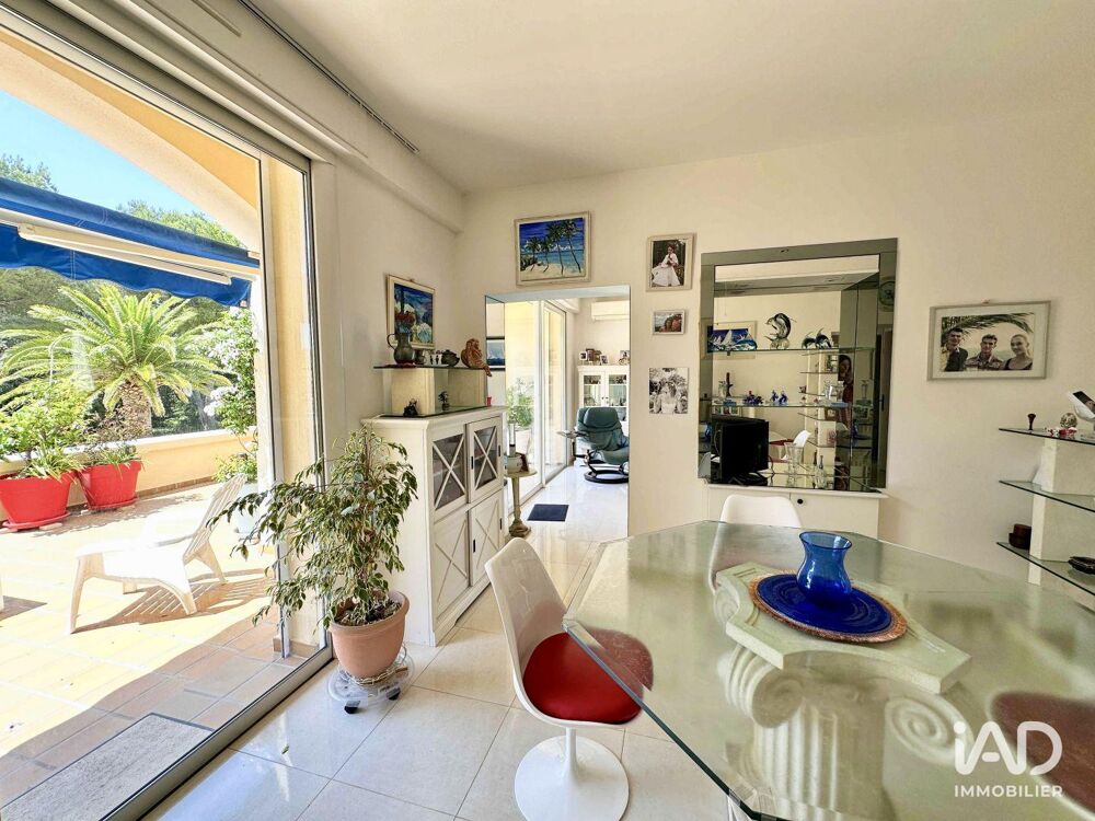 à vendre  Appartement Saint-Raphaël (83700)