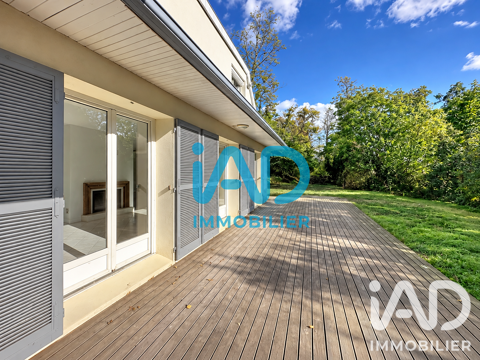   Vente Maison traditionnelle 9 pièces Maison - 9 pièce(s) - 225 m²