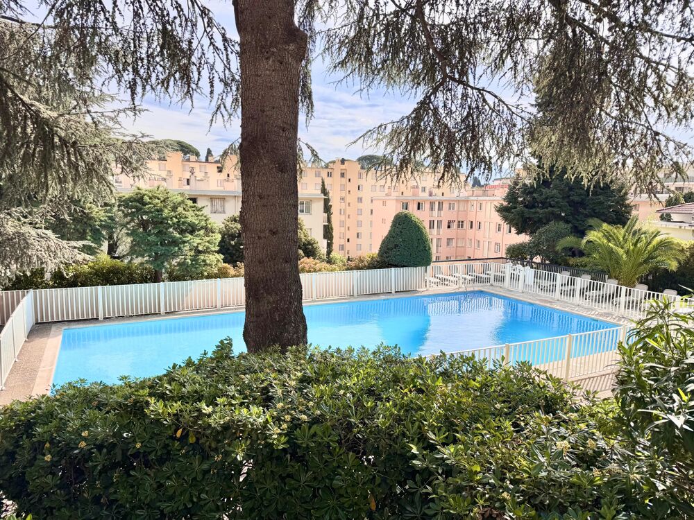 � vendre  Appartement Nice (06100)