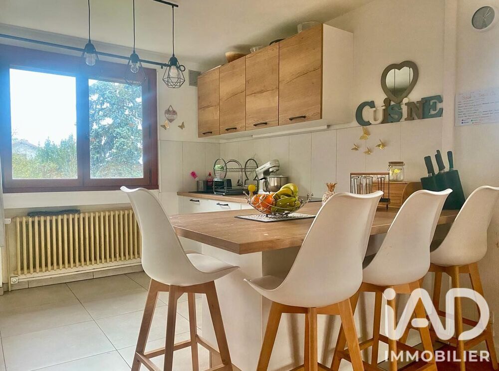 Vente Maison Vente Maison traditionnelle 5 pièces Bourgoin-jallieu