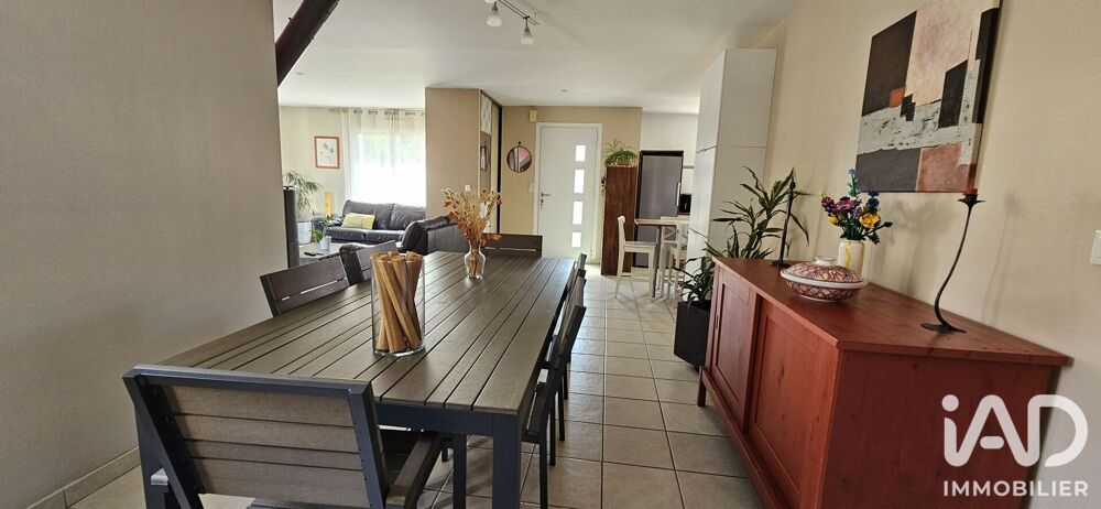 Vente Maison Vente Maison traditionnelle 7 pièces La haie-fouassière