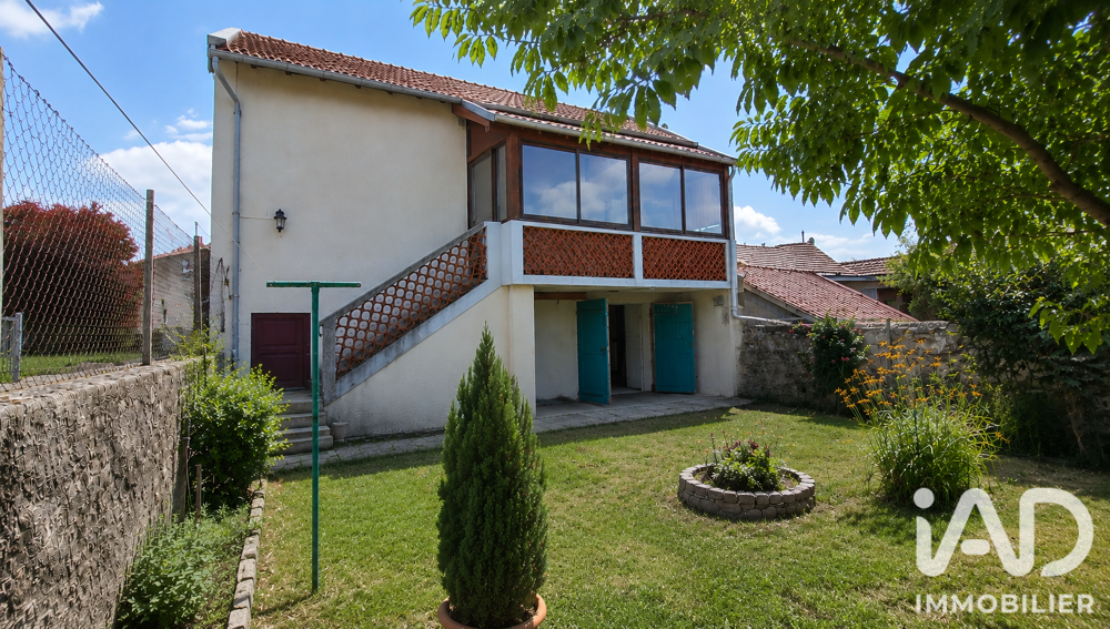Maison 2 pièces 41 m² · à Paulhaguet · 41 m² · 35 000 €