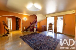  Maison à vendre 12 pièces 360 m²