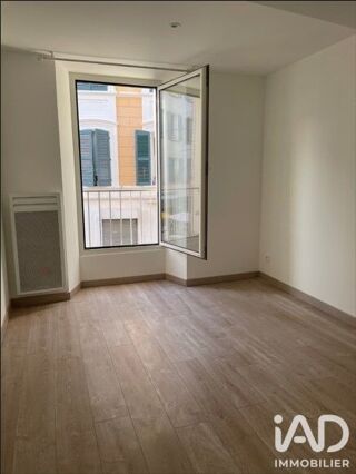 Vente Immeuble Vente Immeuble 147 m&sup2; Solliès-pont