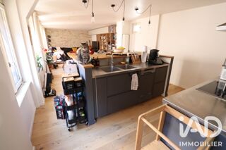  Appartement à louer 3 pièces 87 m²