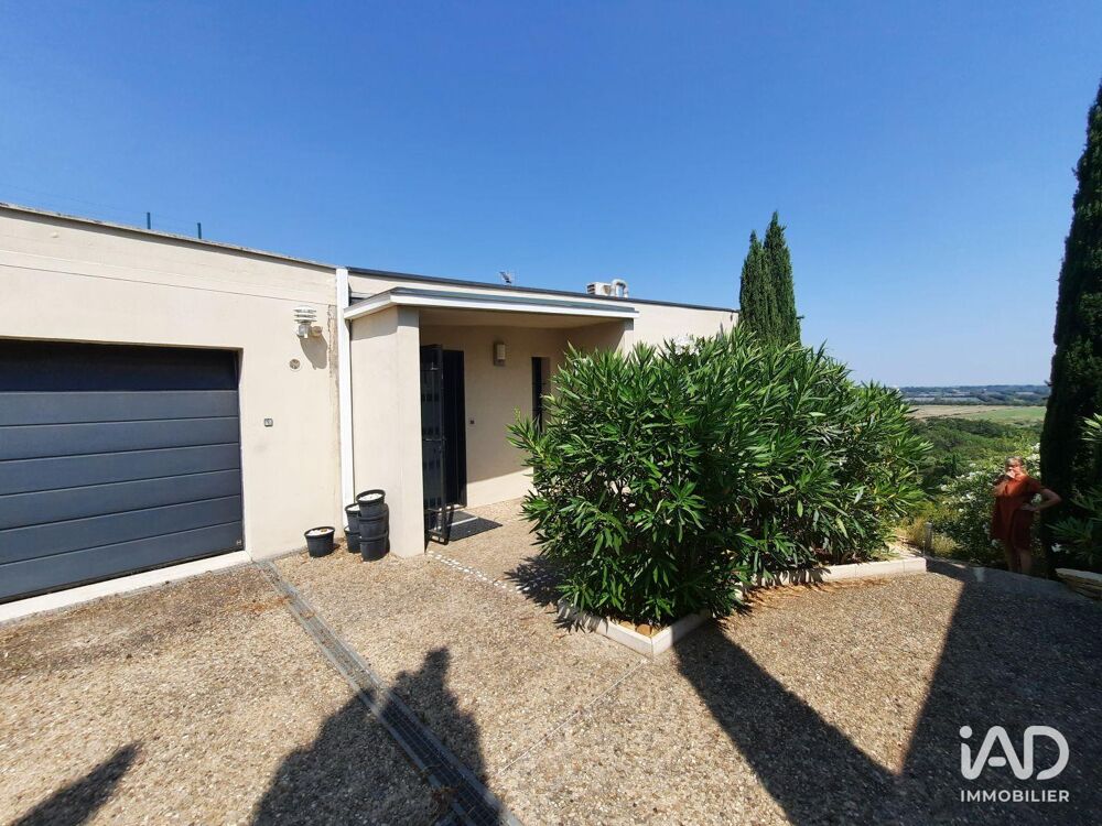 à vendre  Maison Saint-Gilles (30800)
