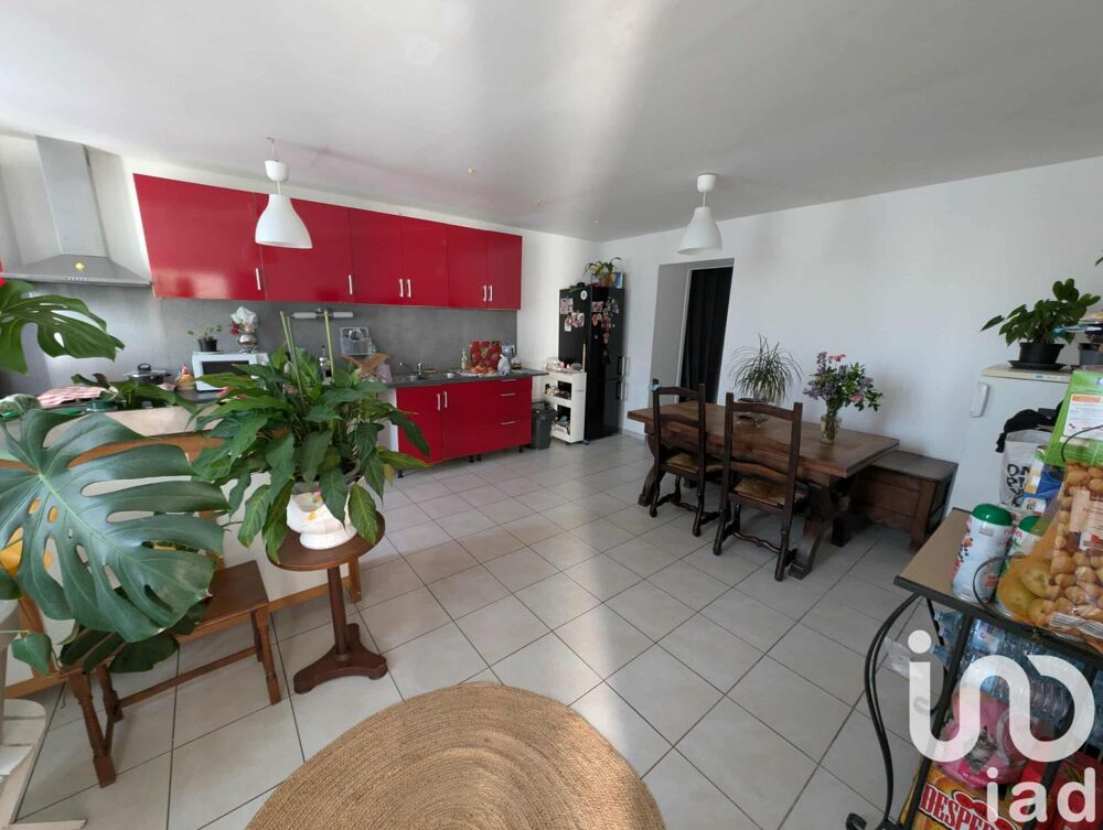 Vente Immeuble Vente Immeuble 174 m&sup2; Saint martin de laye
