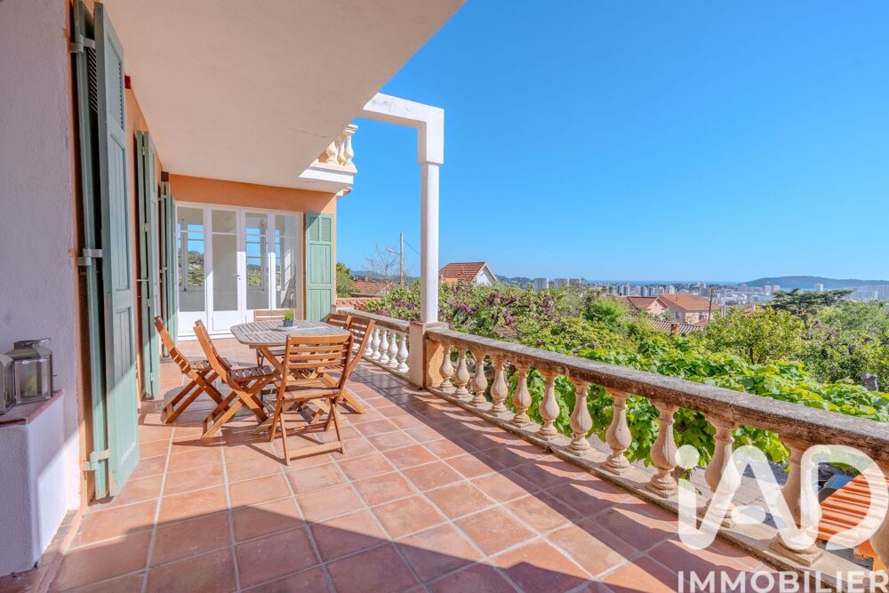 � vendre  Maison Toulon (83200)