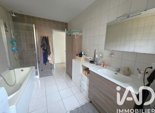  Immeuble à vendre 230 m²