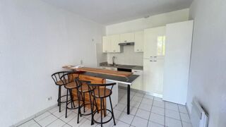  Appartement à louer 3 pièces 56 m²
