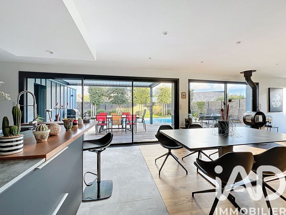 Vente Maison Vente Maison d'architecte 6 pièces Larmor-plage