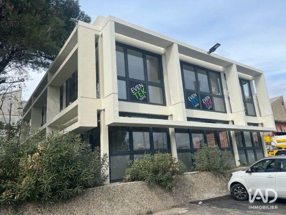  Location - 75 m² 