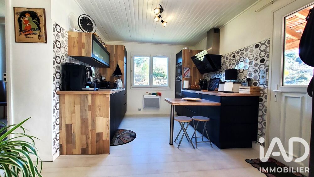 Vente Maison Vente Maison traditionnelle 6 pièces Saint-ambroix