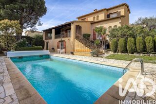  Maison à vendre 6 pièces 205 m²