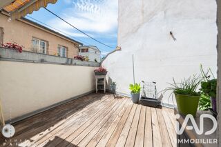  Immeuble à vendre 378 m²