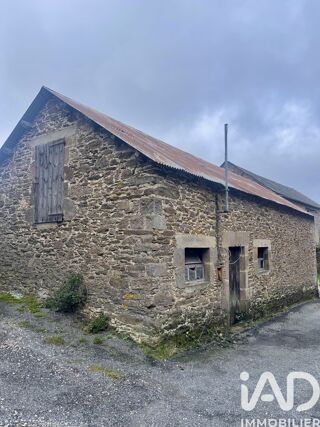 Parking / Garage à vendre 85 m²