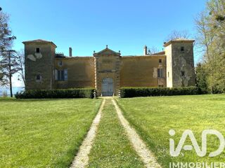  Maison à vendre 15 + pièces 1380 m²